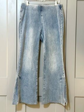 Soft Surroundings Womens Ultimate Flare Side Slit Pullon Jeans Women’s Sz Medium